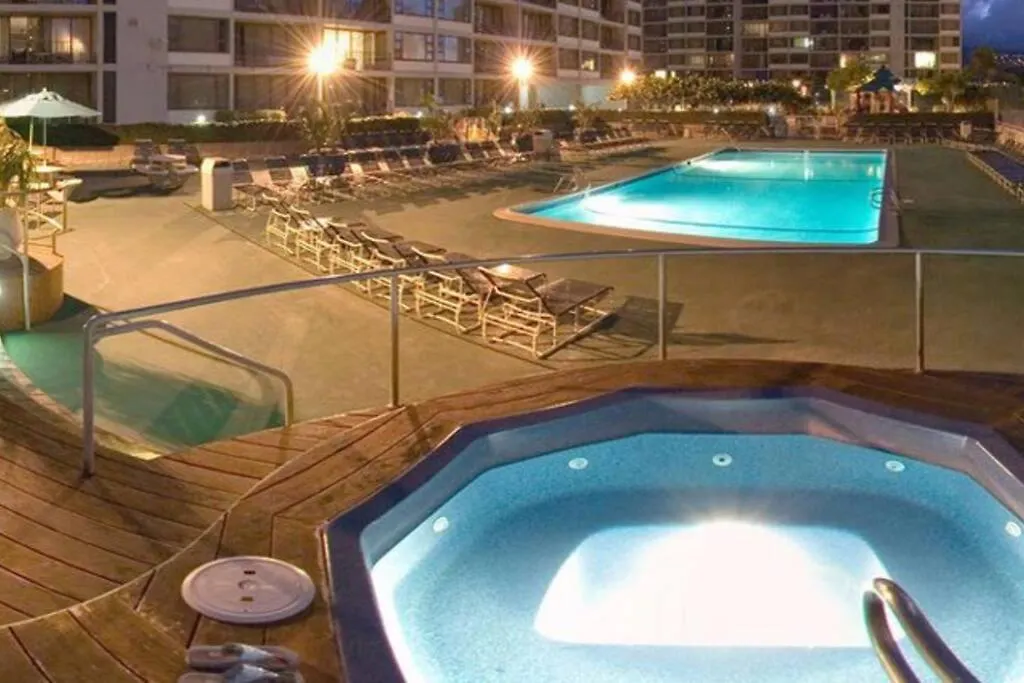 Hoʻomaha 1 Bedroom Suite + 1 Free Parking Honolulu 0*,